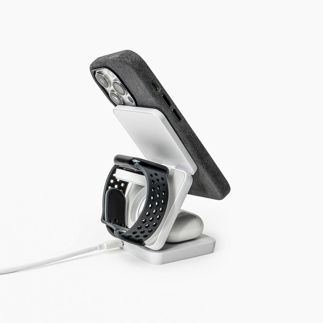 Midas Pro 3 in 1 Foldable MagSafe Charging Station